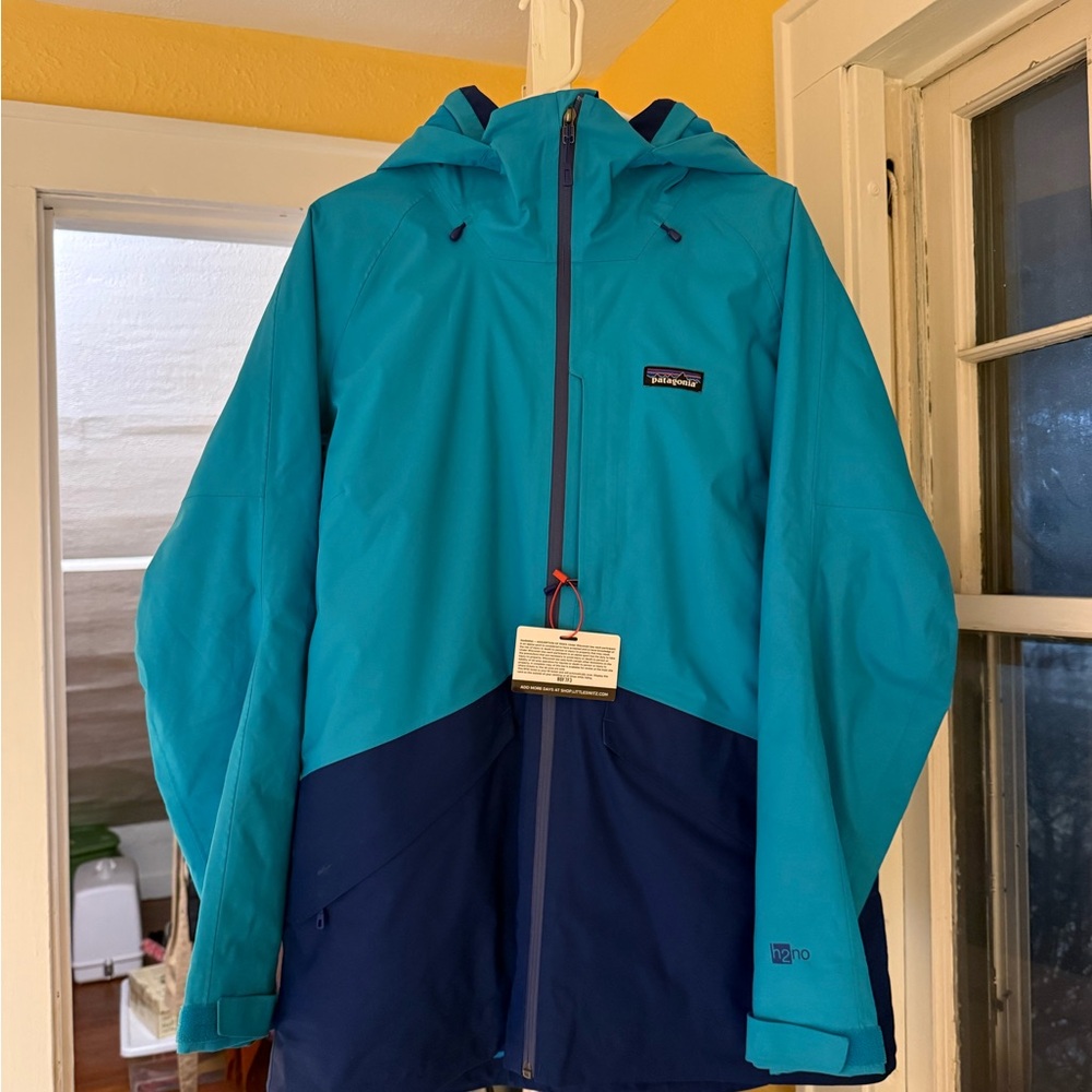 Patagonia Women’s Snowbelle Snowboarding Jacket - Sz Lg